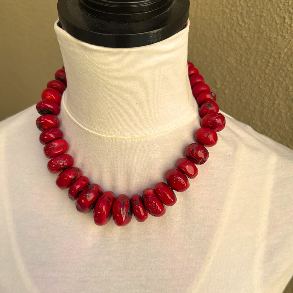 Handmade necklace- Red with black beaded chocker